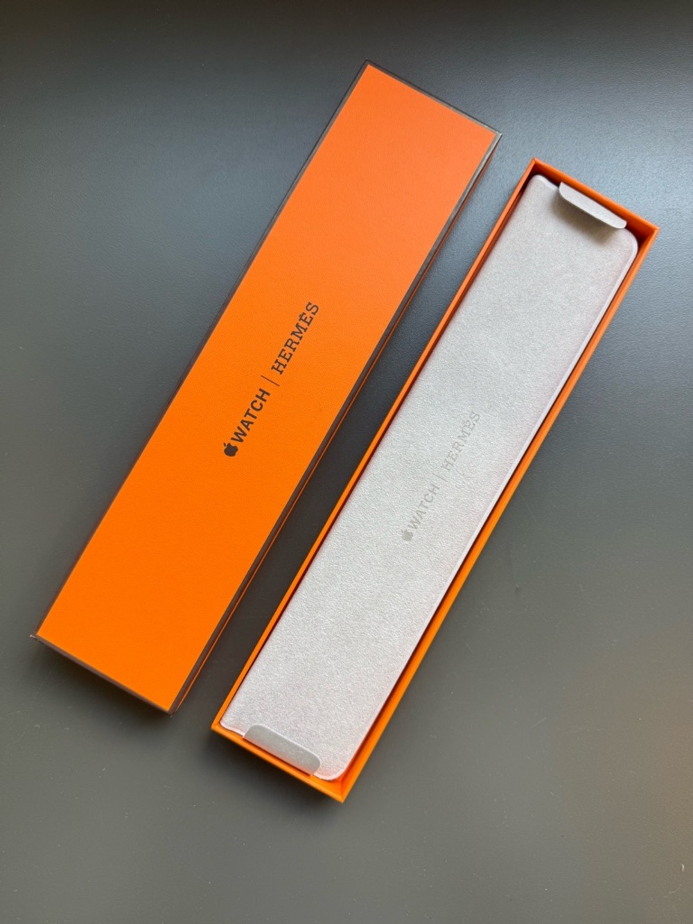 Hermès Leather Apple Watch Band - Picture 3 of 3